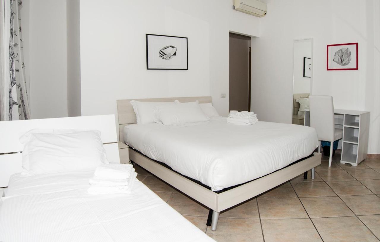 Roman Dreams Room photo